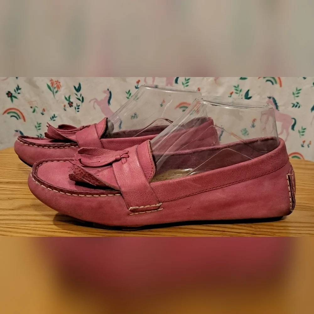 Cole Haan Pink Suede Preppy Boho Casual Neutral Loafer Shoe w/ Tassels SZ 7B